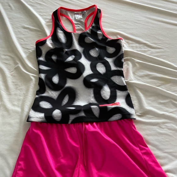 Adidas racer back tank and shorts - Picture 6 of 6